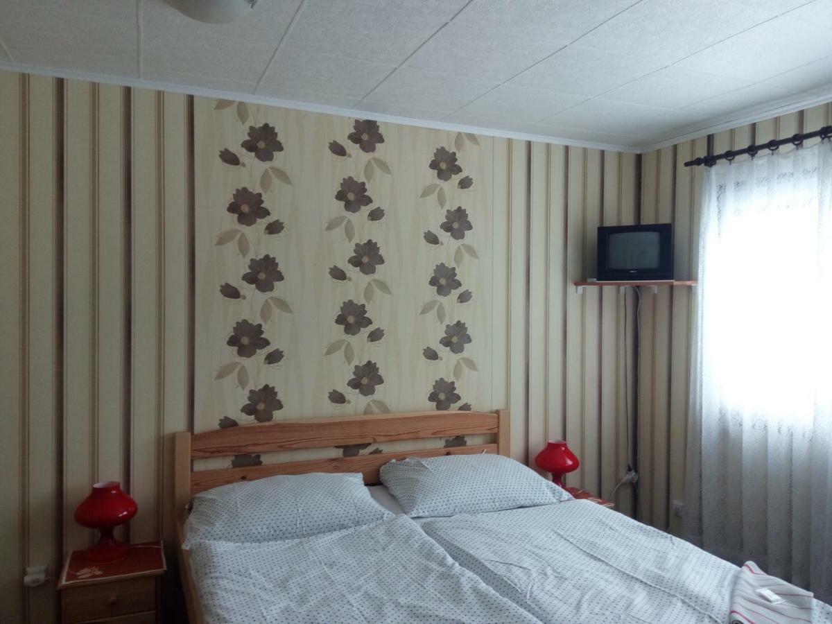 Hotel Koliba Вбрно-под-Прадєдем Екстер'єр фото